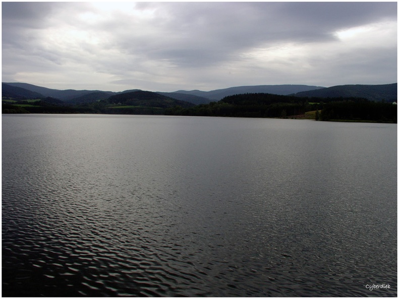 Stausee in Nýrsko.jpg